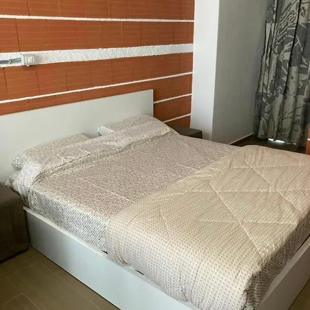 Apartamento 30 Meters From The Sea